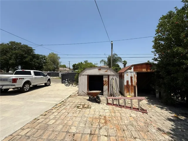 431 W M Street, Colton, California 92324