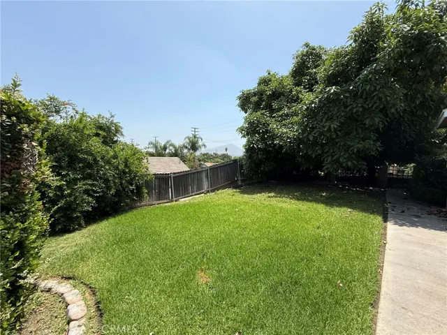 431 W M Street, Colton, California 92324