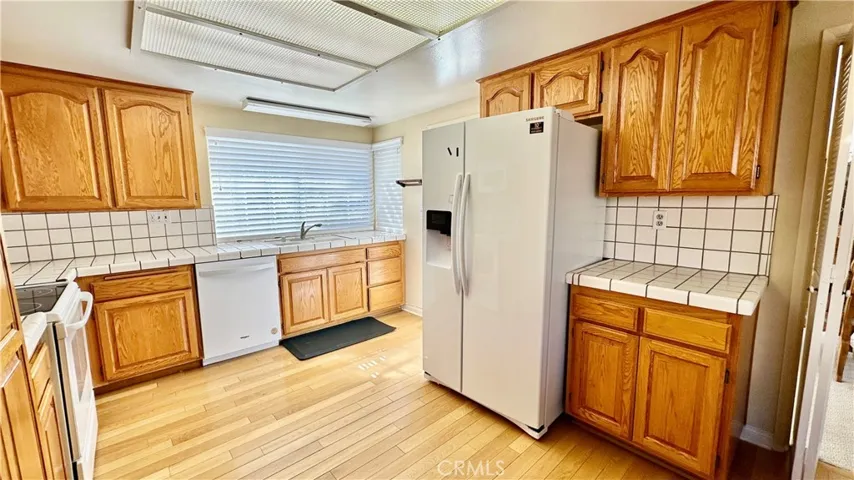 12073 Beaufait Avenue, Porter Ranch, California 91326