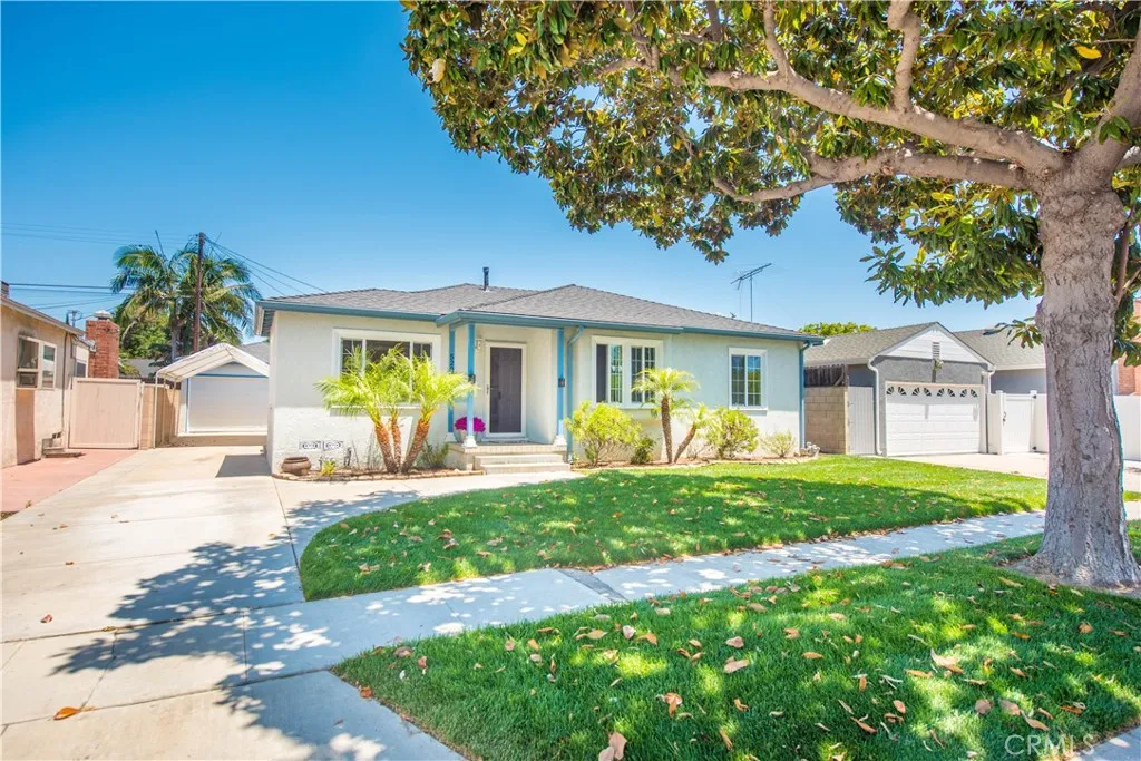 5229 E Walkerton Street, Long Beach, California 90808, 3 Bedrooms Bedrooms, ,2 BathroomsBathrooms,Residential,For Sale,Walkerton,TR25096953