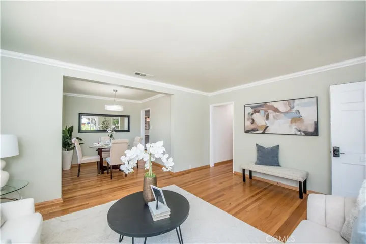 5229 E Walkerton Street, Long Beach, California 90808