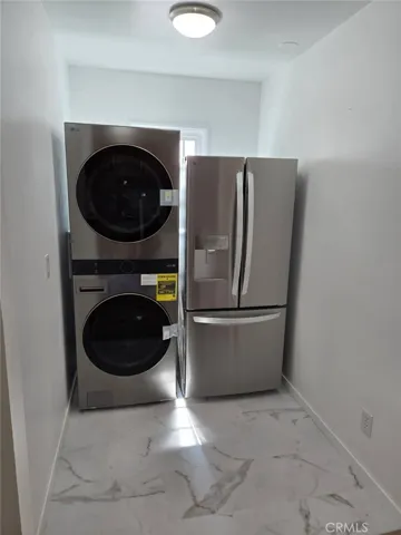 * Brand new washer/ dryer / Refrigerator with water connected.