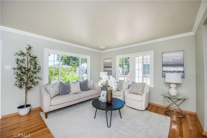 5229 E Walkerton Street, Long Beach, California 90808