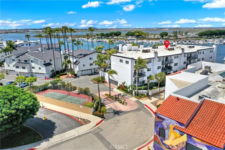 2872 Coast Circle Ci205, Huntington Beach, California 92649