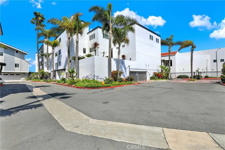 2872 Coast Circle Ci205, Huntington Beach, California 92649