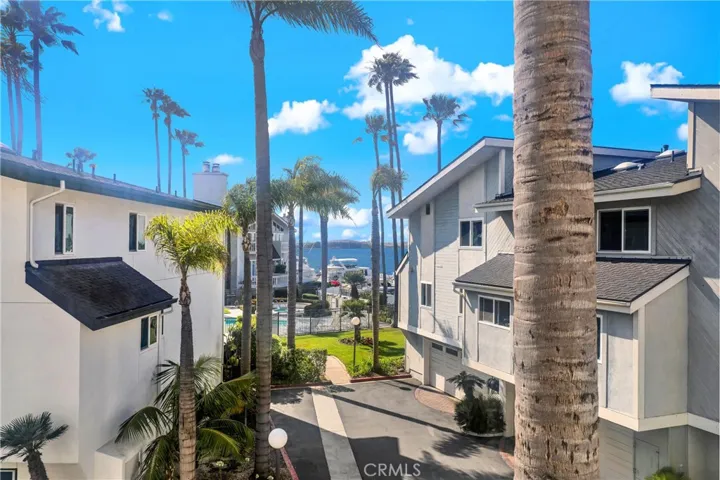2872 Coast Circle Ci205, Huntington Beach, California 92649