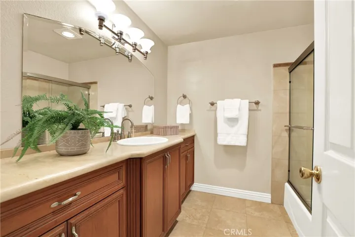 2872 Coast Circle Ci205, Huntington Beach, California 92649