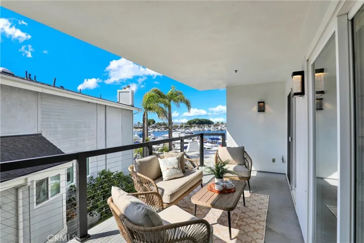 2872 Coast Circle Ci205, Huntington Beach, California 92649