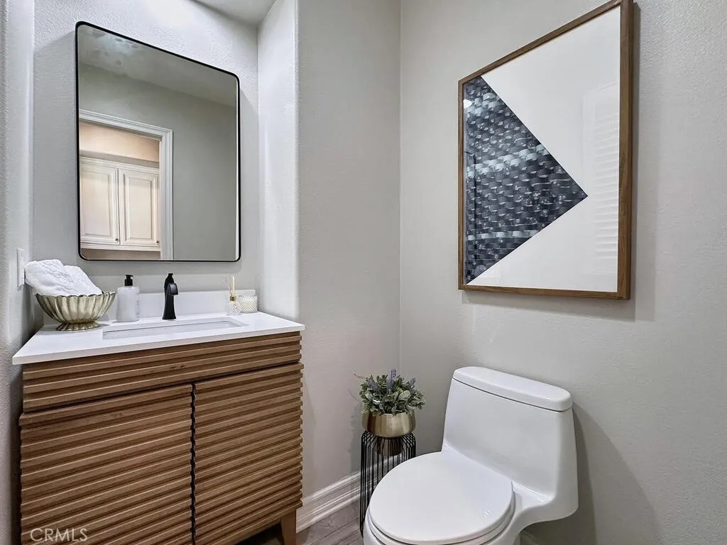 1 Lennox Court, Ladera Ranch, California 92694 home-pic-9