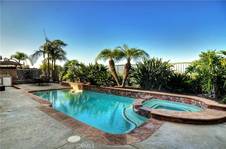 1262 S Night Star Way, Anaheim Hills, California 92808
