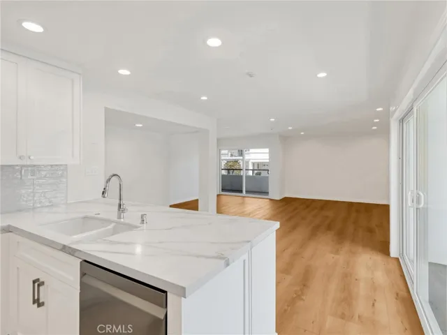1201 S Catalina Avenue 4a, Redondo Beach, California 90277