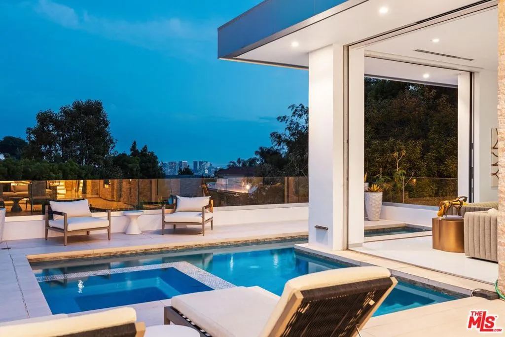 9311 Readcrest Drive, Beverly Hills, California 90210 home-pic-27