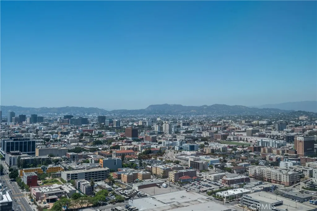 900 W Olympic Boulevard 34f, Los Angeles, California 90015 home-pic-15