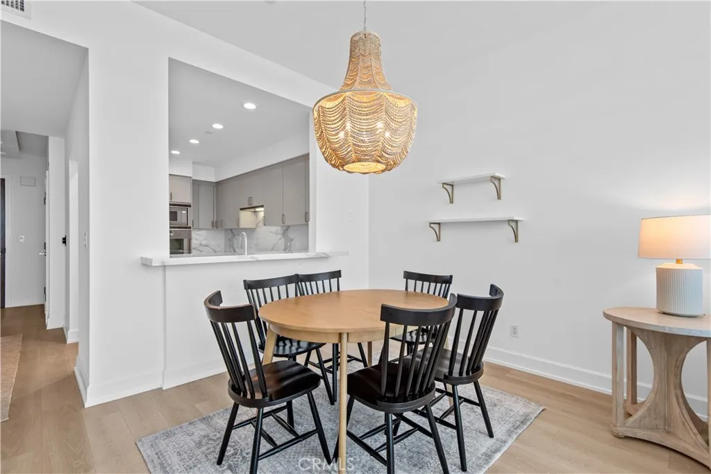900 W Olympic Boulevard 34f, Los Angeles, California 90015 home-pic-9