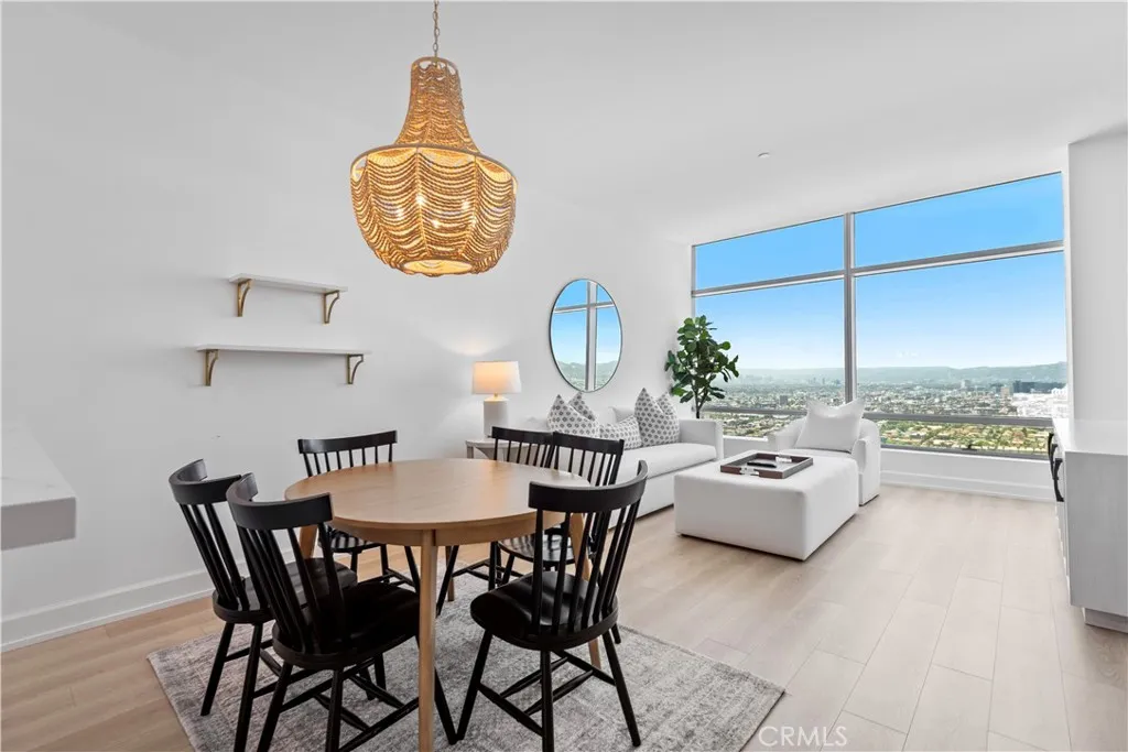 900 W Olympic Boulevard 34f, Los Angeles, California 90015 home-pic-2
