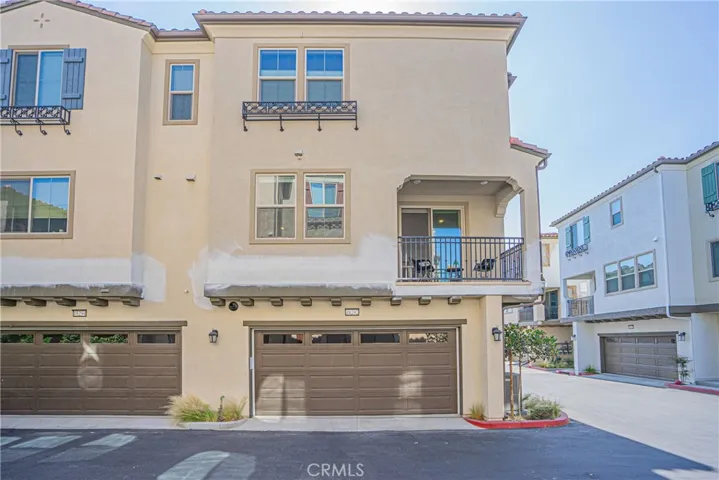 18292 Iris Lane, Yorba Linda, California 92886