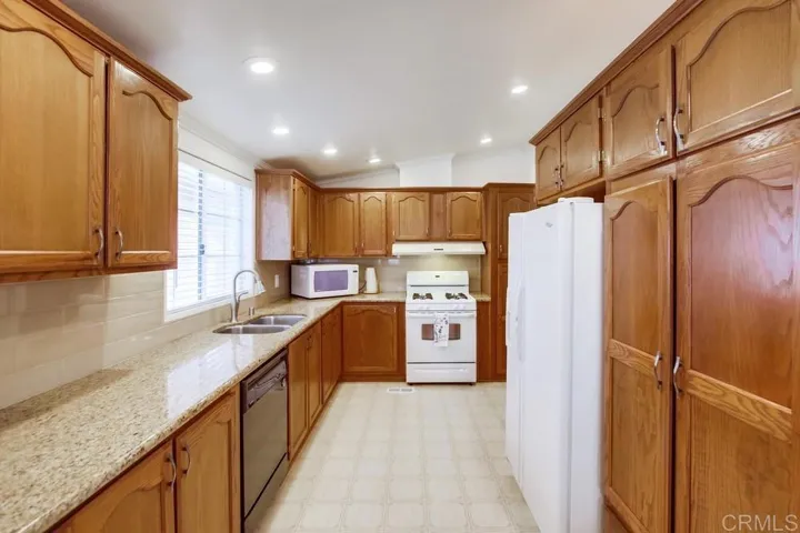 9500 Harritt Rd #290, Lakeside, California 92040