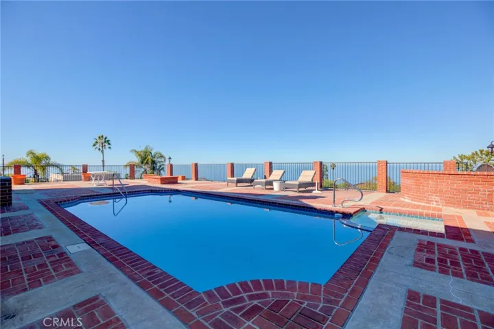 28927 Doverridge Drive, Rancho Palos Verdes, California 90275