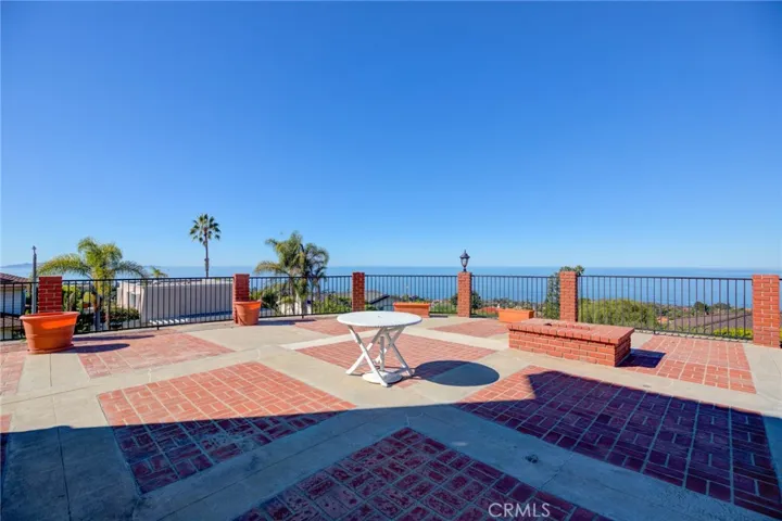 28927 Doverridge Drive, Rancho Palos Verdes, California 90275