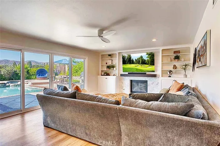19501 Shadow Hill Drive, Yorba Linda, California 92886