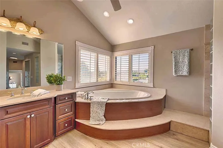 Jetted tub