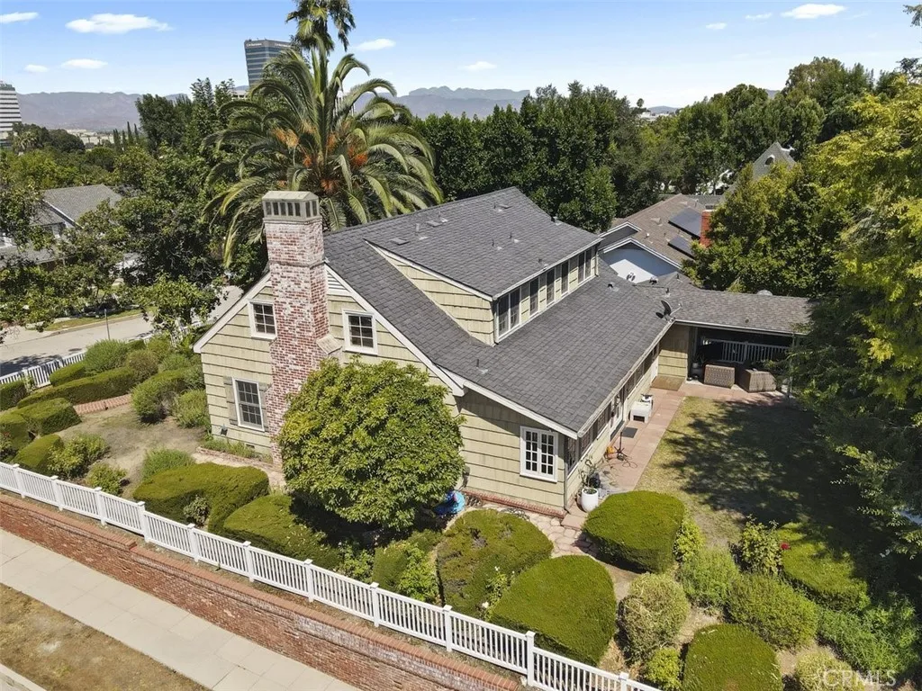 15454 Sutton Street, Sherman Oaks, California 91403 home-pic-12