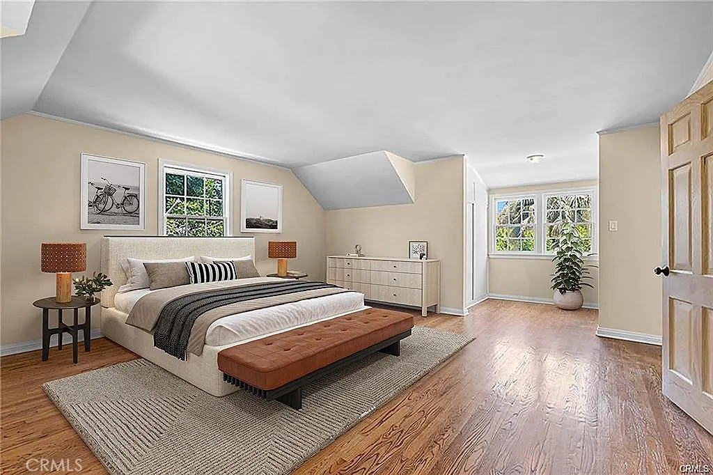 15454 Sutton Street, Sherman Oaks, California 91403 home-pic-17