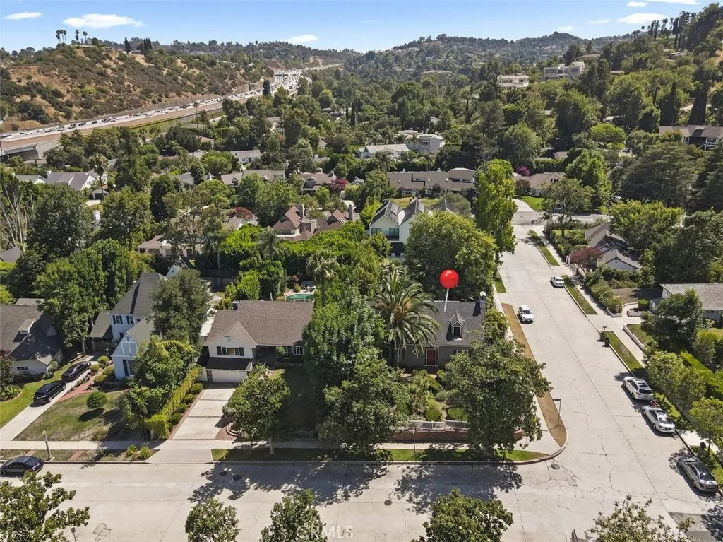 15454 Sutton Street, Sherman Oaks, California 91403 home-pic-2