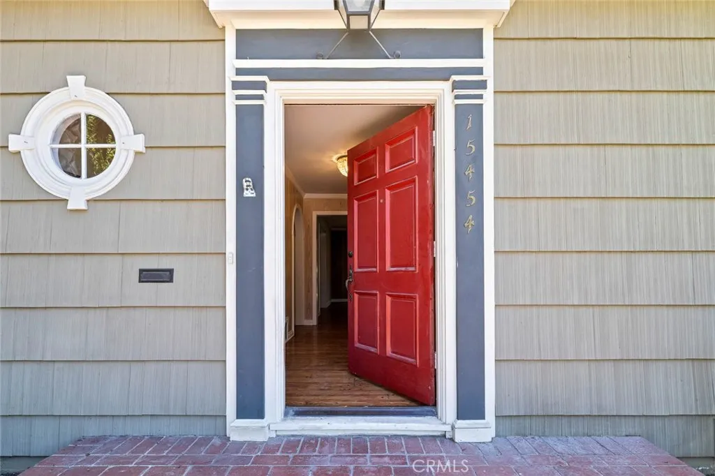 15454 Sutton Street, Sherman Oaks, California 91403 home-pic-3