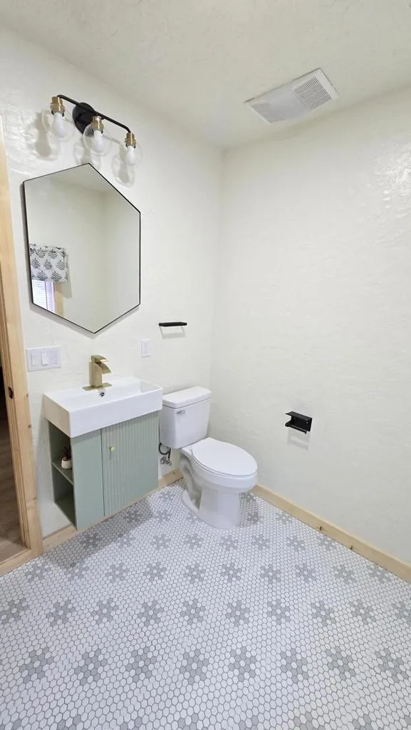 317 Spruce Lane 1005, Sugarloaf, California 92386 home-pic-18
