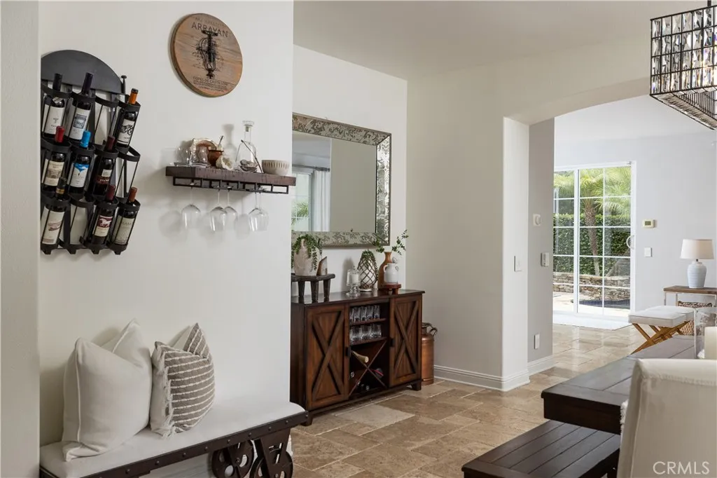 10 Cousteau Lane, Ladera Ranch, California 92694 home-pic-4