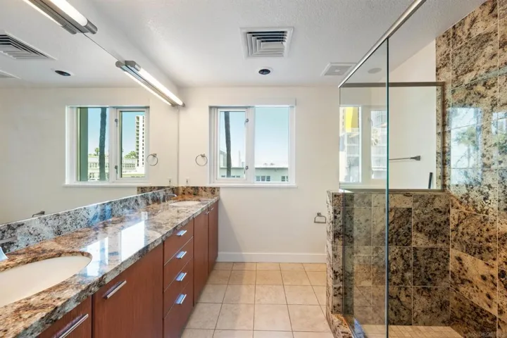 1179 Pacific Hwy 108, San Diego, California 92101