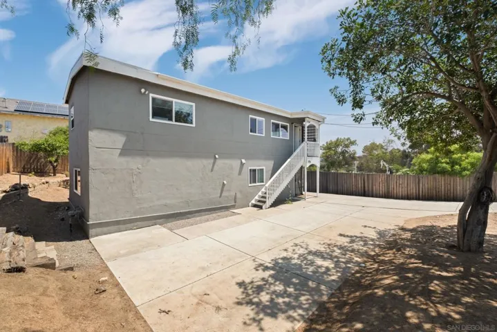 3754 56 Riviera Dr, La Mesa, California 91941