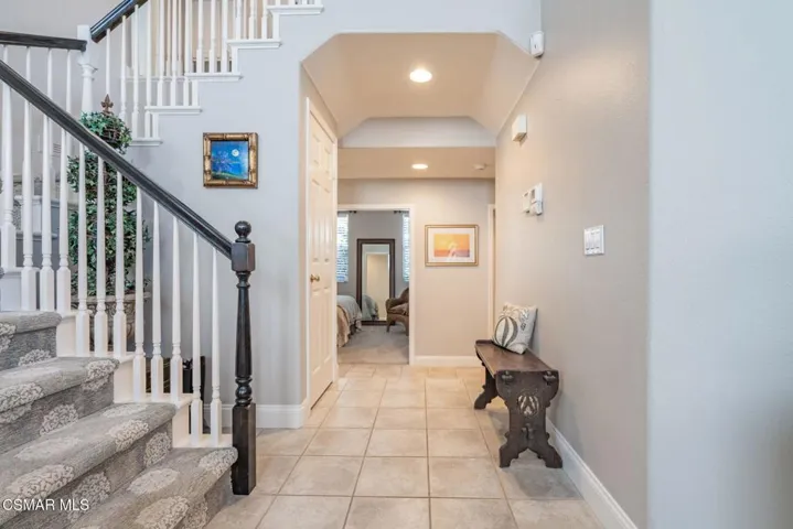 15591 Harte-Downstairs entry hallway