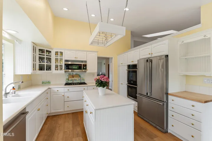 6861 Aviano MLS-17