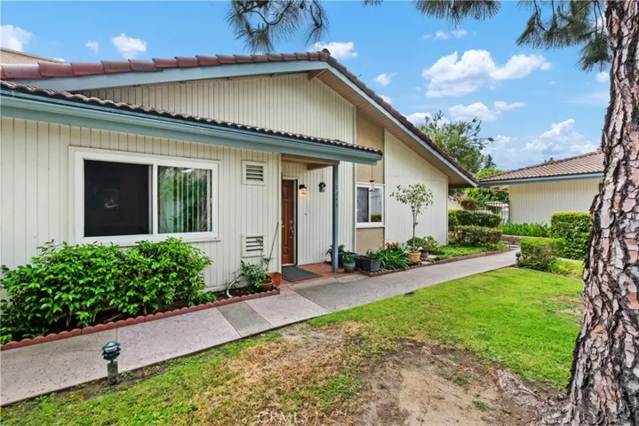 1233 Paseo Dorado 7, Fullerton, California 92833