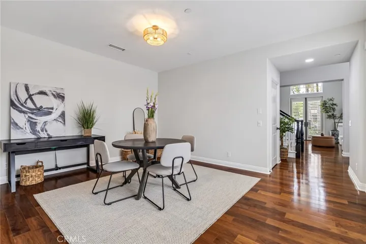 12 John, Ladera Ranch, California 92694