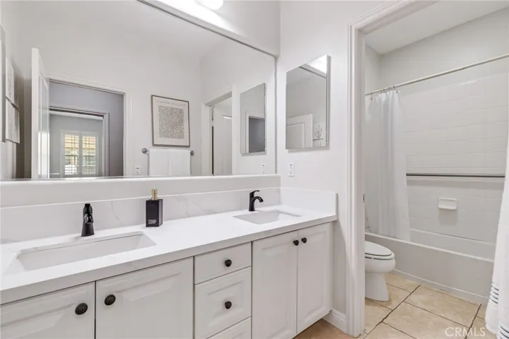 12 John, Ladera Ranch, California 92694