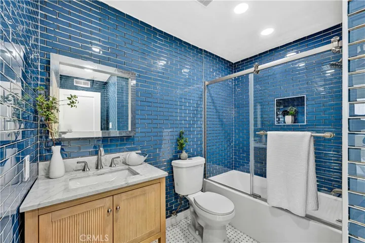 Downstairs Bathroom