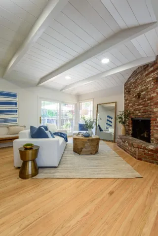 435 Buena Vista Avenue, Redwood City, California 94061