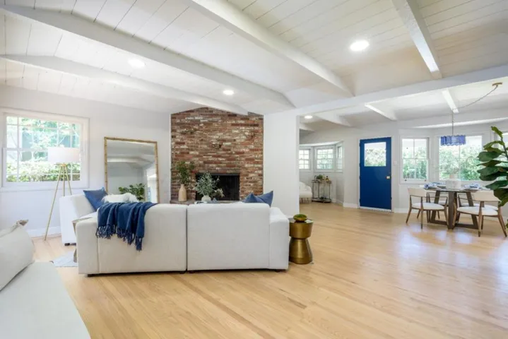 435 Buena Vista Avenue, Redwood City, California 94061