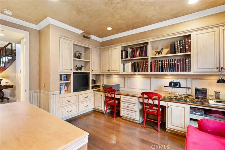 18912 Rockinghorse Lane, Huntington Beach, California 92648