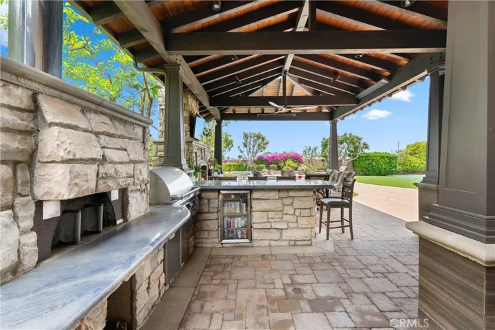 18912 Rockinghorse Lane, Huntington Beach, California 92648