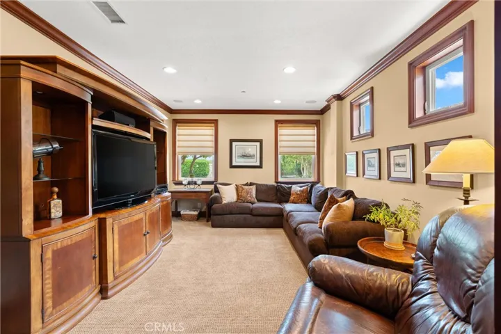 18912 Rockinghorse Lane, Huntington Beach, California 92648
