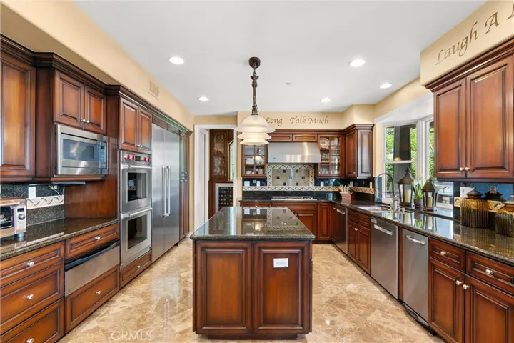 18912 Rockinghorse Lane, Huntington Beach, California 92648