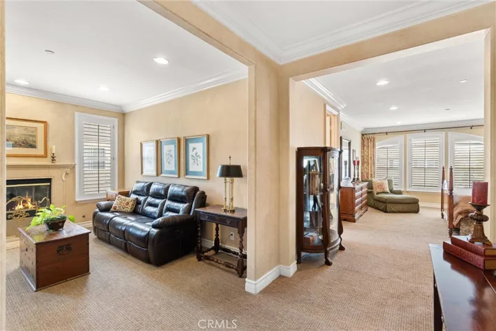 18912 Rockinghorse Lane, Huntington Beach, California 92648