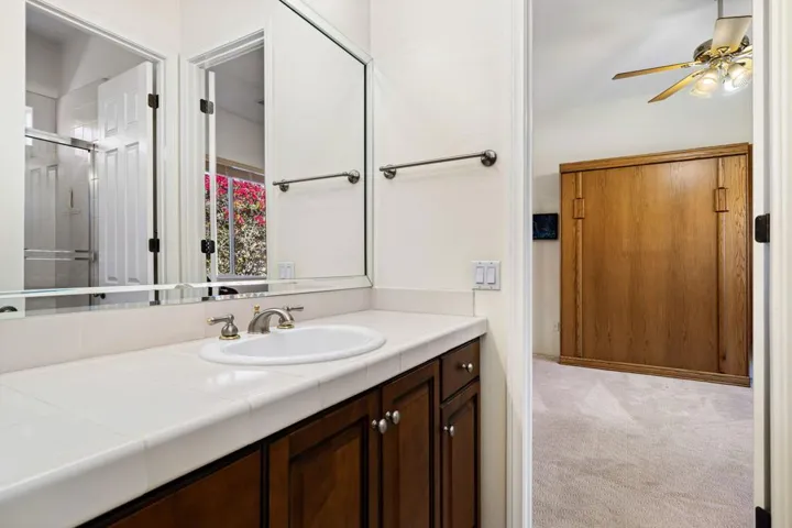 30-web-or-mls-NWHillcrest_OPMG_0325_044