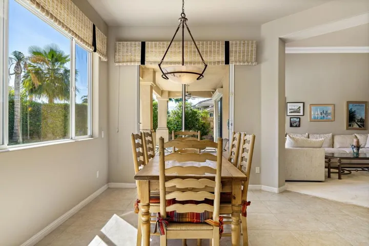 13-web-or-mls-NWHillcrest_OPMG_0325_020