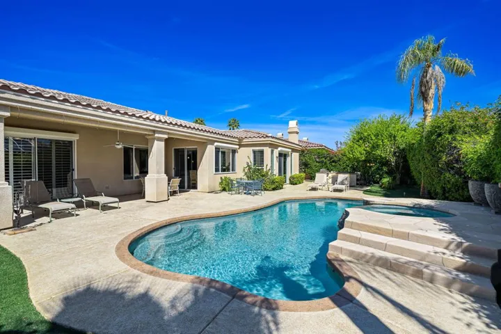 36-web-or-mls-NWHillcrest_OPMG_0325_031