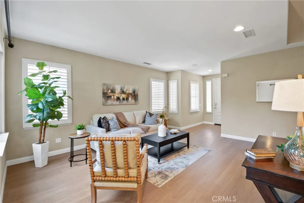 12632 Chimney Rock Drive, Rancho Cucamonga, California 91739 home-pic-3